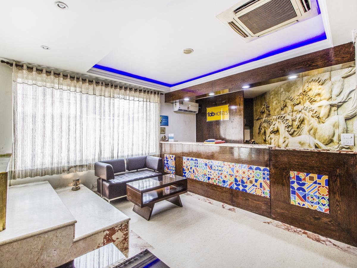 Fabhotel Marble Arch Karol Bagh Дели Экстерьер фото