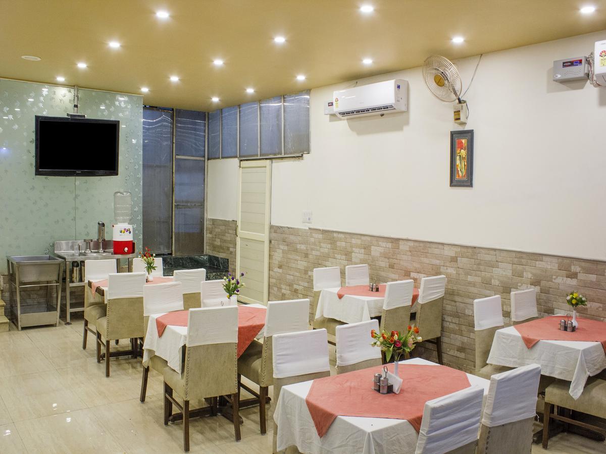 Fabhotel Marble Arch Karol Bagh Дели Экстерьер фото