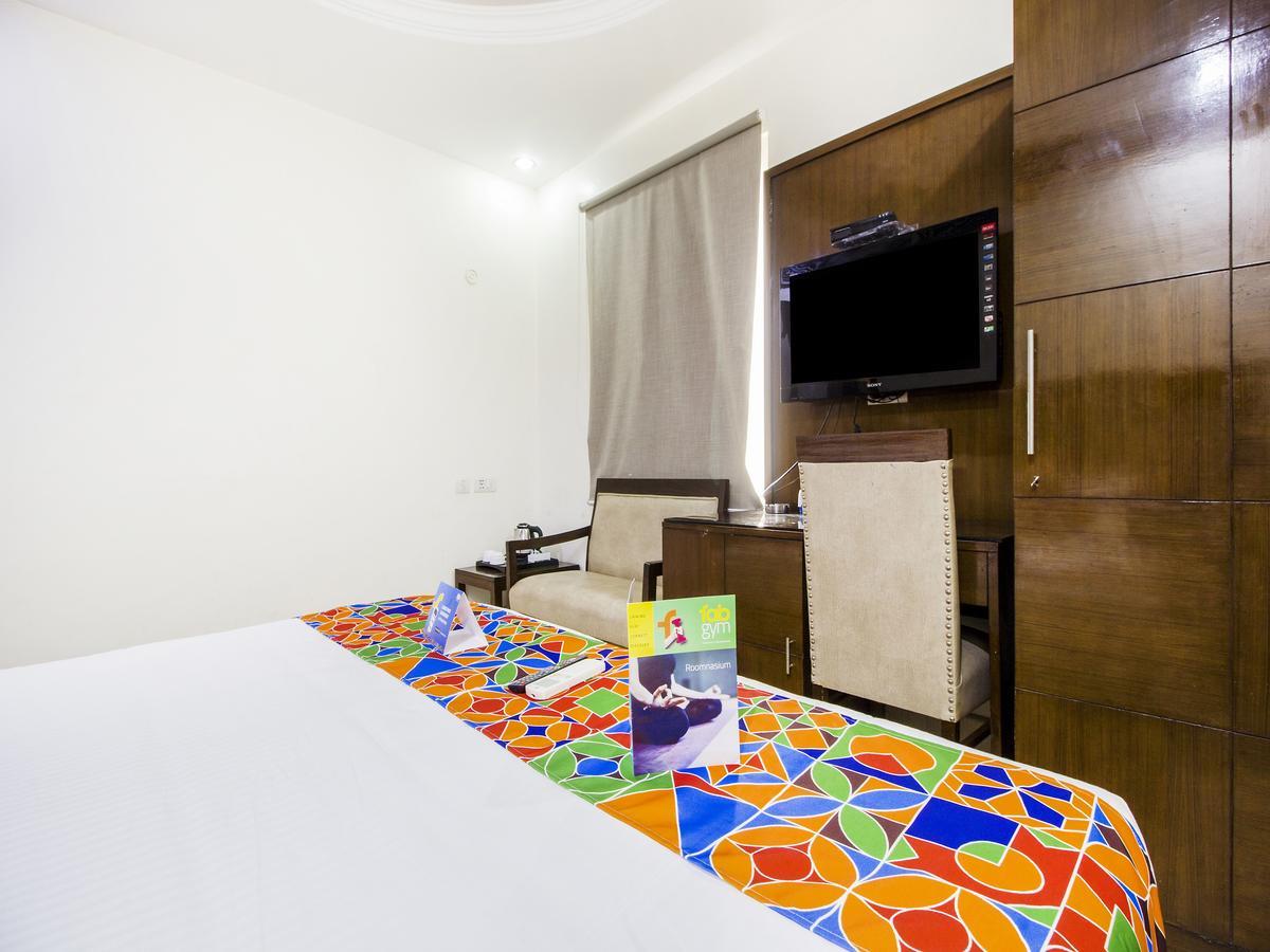 Fabhotel Marble Arch Karol Bagh Дели Экстерьер фото